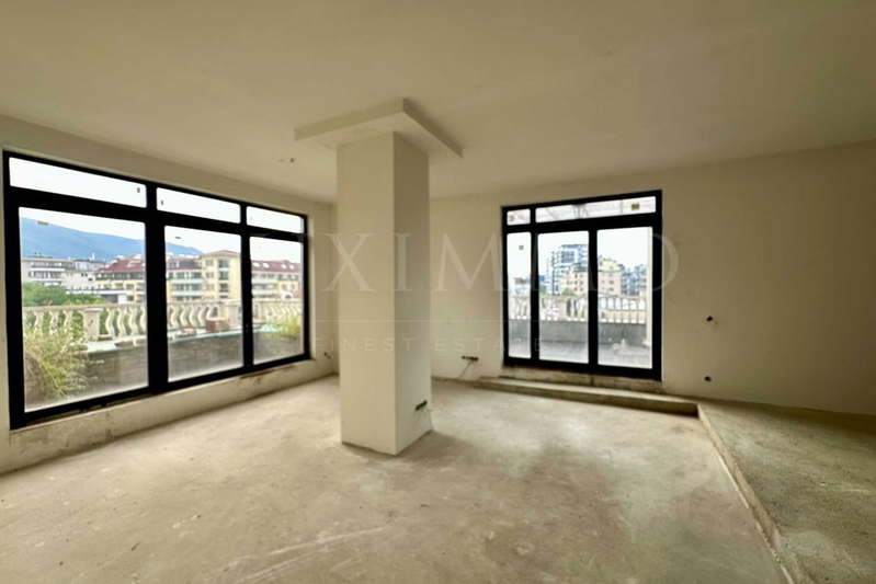 5-bedroom apartment in Sofiya, Vitosha