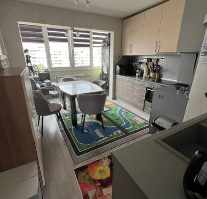Photo 3 — 3-bedroom apartment in Sofiya, Vrybnica 1