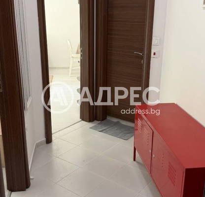 Снимка 2 — Двустаен апартамент в Зона Б-19 с асансьор и близост до парк