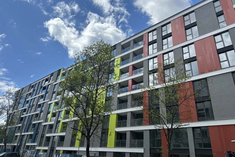 3-bedroom apartment in Sofia, Zona B-5
