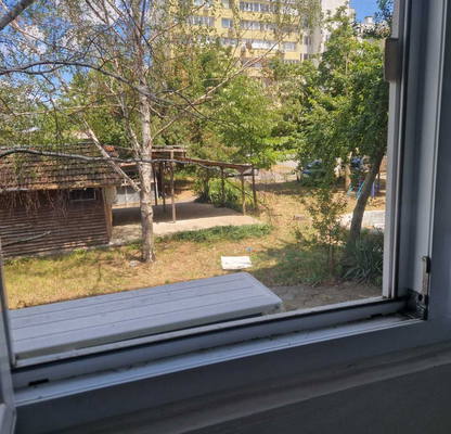 Снимка 4 — Двустаен апартамент в Бургас, Средец