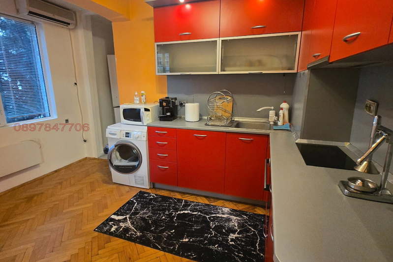 3-bedroom apartment in Stara Zagora, Centyr