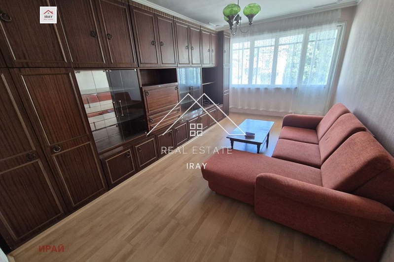 3-bedroom apartment in Stara Zagora, Centyr