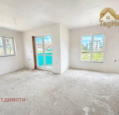 Снимка 3 — Двустаен апартамент в Стара Загора, Железник - център
