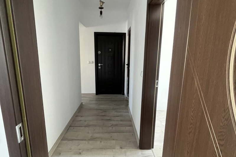 4-bedroom apartment in Stara Zagora, Jeleznik - Centyr