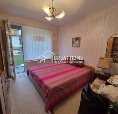 Снимка 5 — Тристаен апартамент в Търговище, Център