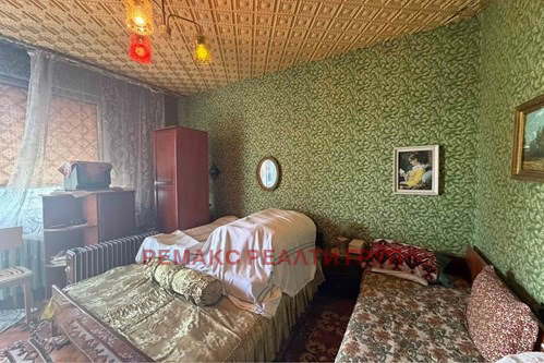 Тристаен апартамент в Търговище, Център