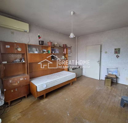 Photo 2 — 4-bedroom apartment in Tyrgovishte, Centyr