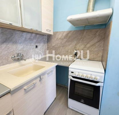 Снимка 5 — Тристаен апартамент с морска панорама в Автогара, Варна