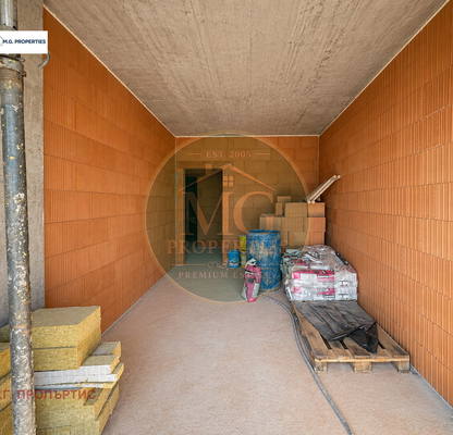 Снимка 5 — Двустаен апартамент с морска панорама в Бриз, Варна