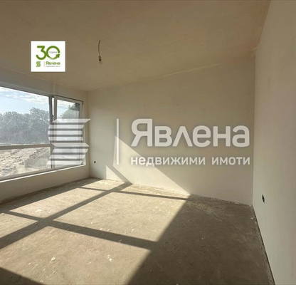 Photo 5 — 3-bedroom apartment in Varna, Briz