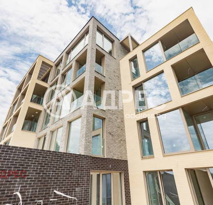 Снимка 4 — Тристаен апартамент с морска панорама в Бриз, Варна