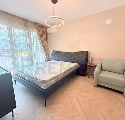 Photo 3 — 4-bedroom apartment in Varna, Centralna Poshta