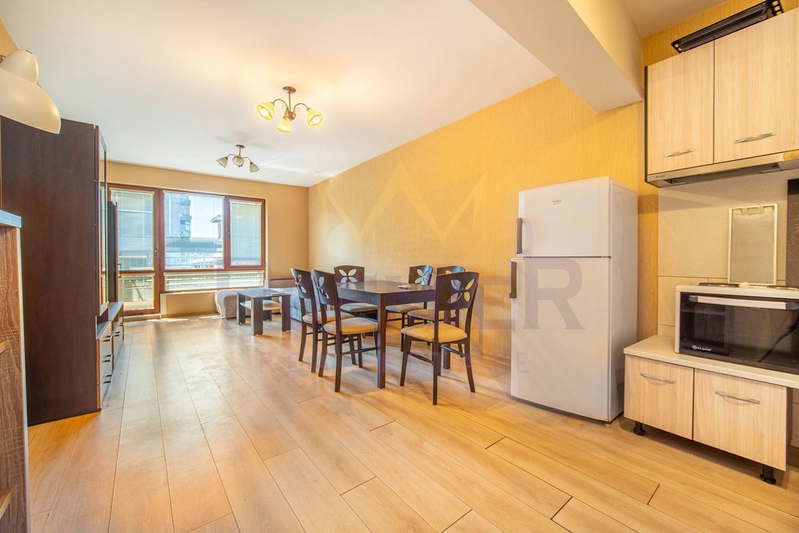 3-bedroom apartment in Varna, Centyr