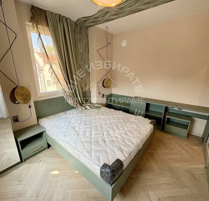 Photo 3 — 4-bedroom apartment in Varna, Centyr