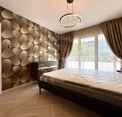 Photo 4 — 4-bedroom apartment in Varna, Centyr