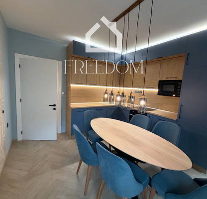 Photo 2 — 4-bedroom apartment in Varna, Centyr