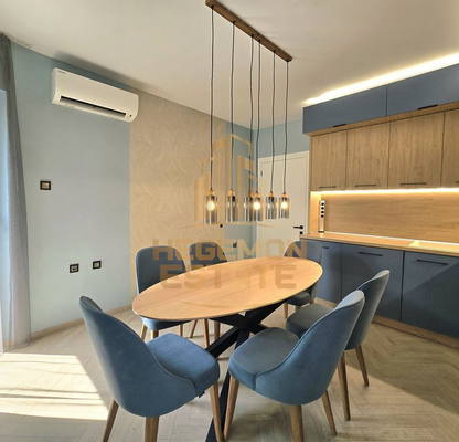 Photo 2 — 4-bedroom apartment in Varna, Centyr