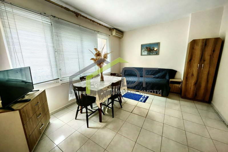 3-bedroom apartment in Varna, Centyr