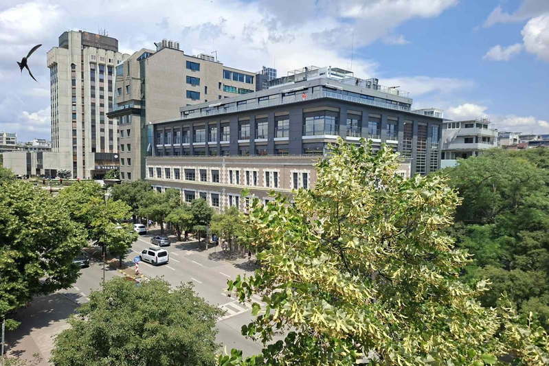 3-bedroom apartment in Varna, Centyr