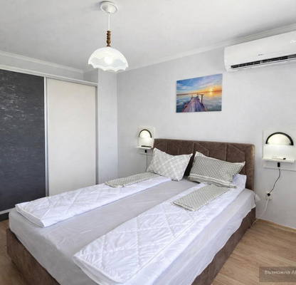 Photo 4 — 3-bedroom apartment in Varna, Centyr