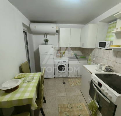 Photo 2 — 3-bedroom apartment in Varna, Centyr