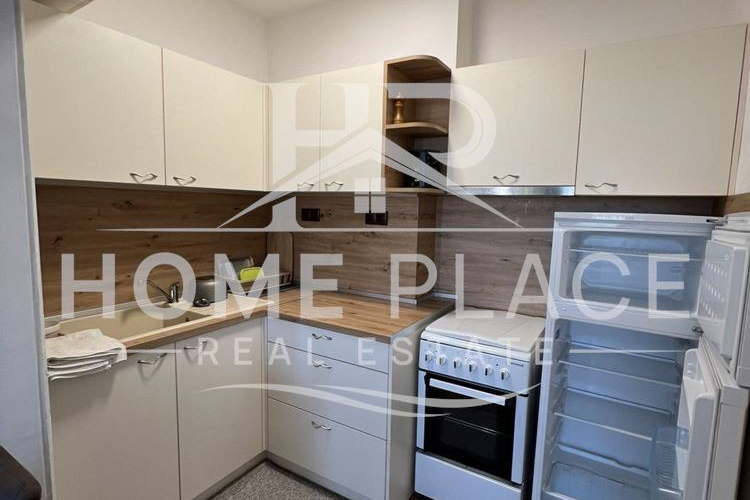 3-bedroom apartment in Varna, Centyr