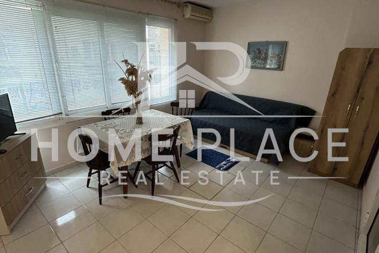 3-bedroom apartment in Varna, Centyr