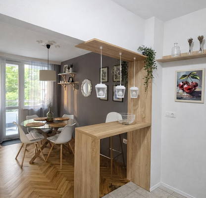 Снимка 4 — Тристаен апартамент в Център, Варна, на втори етаж