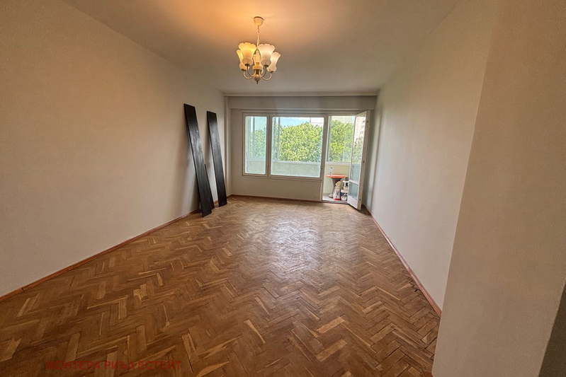 3-bedroom apartment in Varna, Chaika