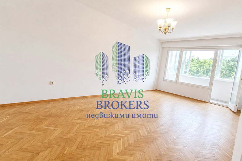 3-bedroom apartment in Varna, Chaika