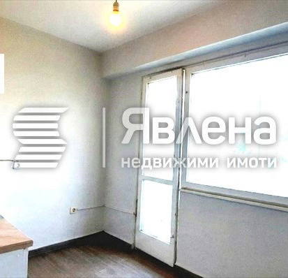 Снимка 5 — Тристаен апартамент с тераса в кв. Чайка, Варна