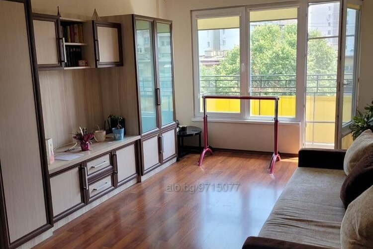 3-bedroom apartment in Varna, Chaika