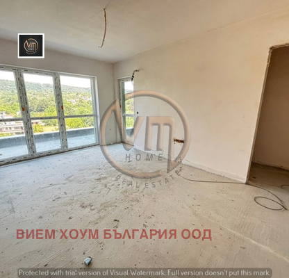 Снимка 2 — Двустаен апартамент в Цветен квартал с тераса и паркомясто