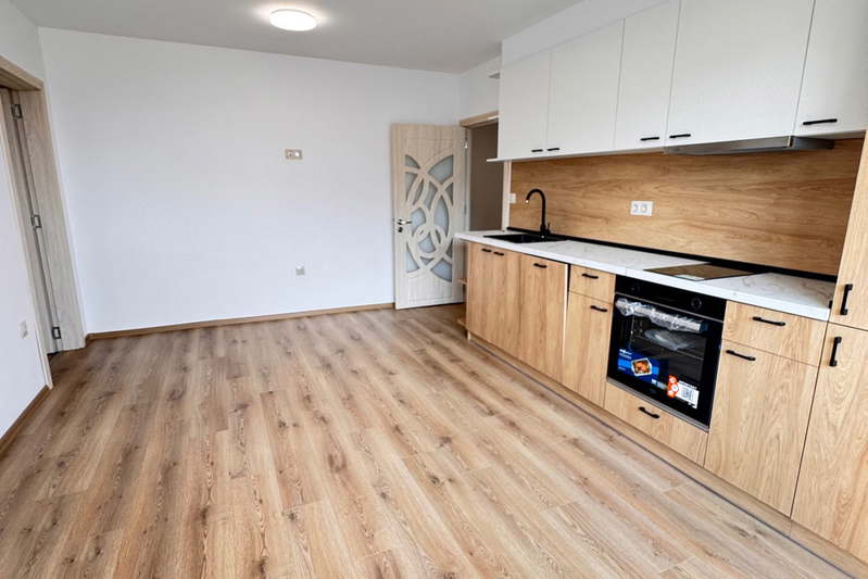 Three-room apartment with south aspect in Grand Mall, Varna