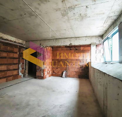 Снимка 3 — Тристаен апартамент 109 кв.м в Колхозен пазар, Варна с тераса