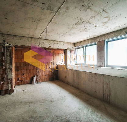 Снимка 5 — Тристаен апартамент 109 кв.м в Колхозен пазар, Варна с тераса