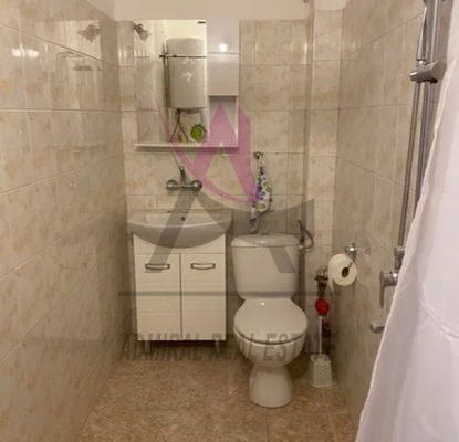 Снимка 5 — Двустаен апартамент с тераса в Колхозен пазар, Варна