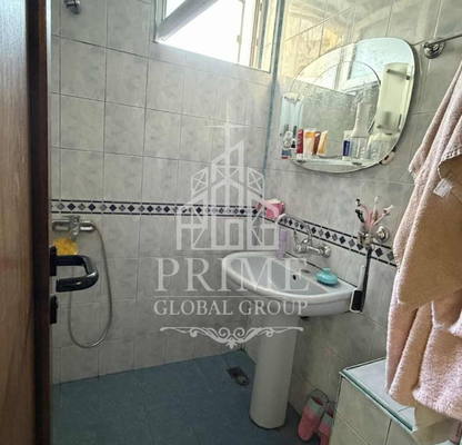 Photo 4 — 4-bedroom apartment in Varna, Konfuto