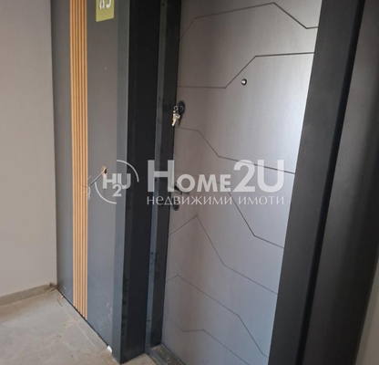 Photo 4 — 4-bedroom apartment in Varna, Konfuto