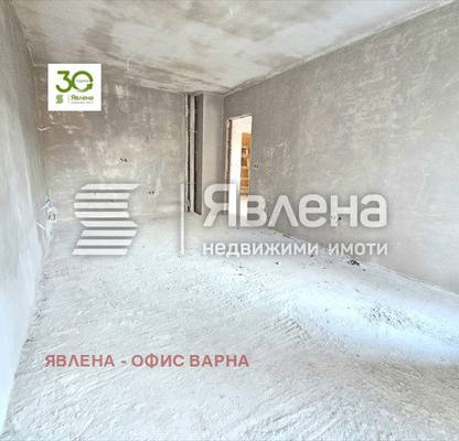 Снимка 4 — Двустаен апартамент във Варна, Левски 1