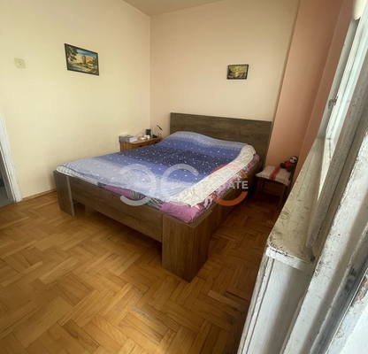 Снимка 2 — Двустаен апартамент с голяма тераса в Левски, Варна