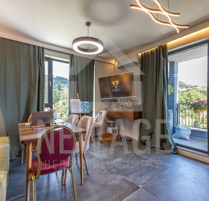 Снимка 3 — Тристаен апартамент с тераса в Левски 1, Варна