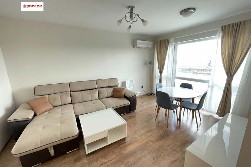 4-bedroom apartment in Varna, Levski 1