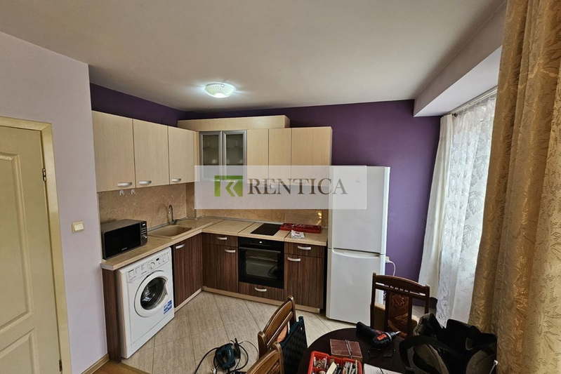 Двустаен апартамент в Левски 2, Варна с тераса