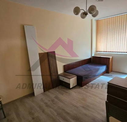 Снимка 2 — Двустаен апартамент с тераса в Левски 2, Варна
