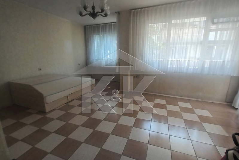 3-bedroom apartment in Varna, Lyatno Kino Trakiya