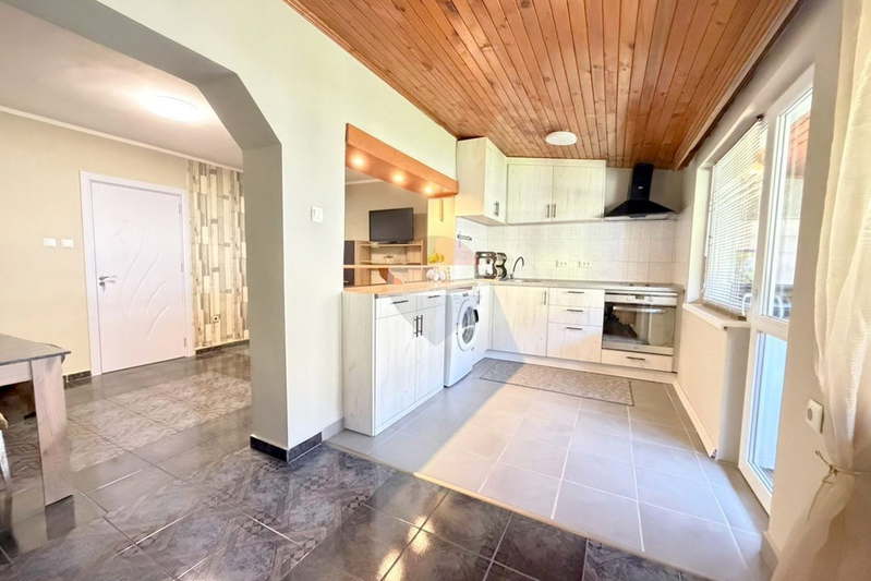 3-bedroom apartment in Varna, Lyatno Kino Trakiya