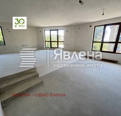 Снимка 3 — Мезонет с 3 спални и двор в м-т Евксиноград, Варна