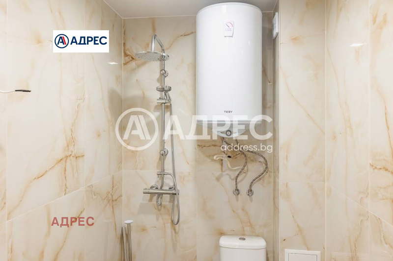 Двустаен апартамент с паркомясто в м-т Пчелина, Варна